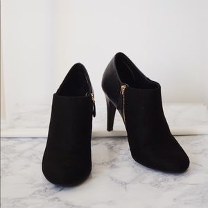 Deflex Comfort | Leather and Suede Heel